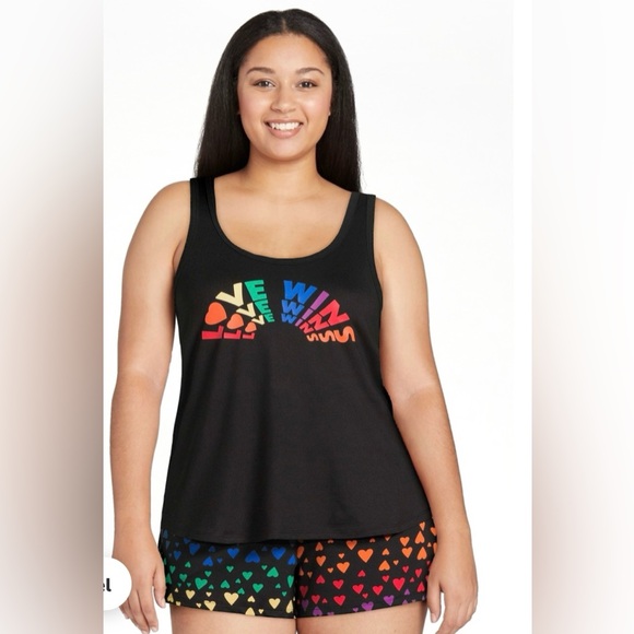 ‘Love Wins’ colorful hearts themed PJ set! NWT! Size M! - Picture 1 of 6